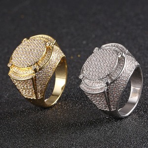 Bague Classique Hip Hop pour Homme de Qualité Supérieure, Plaqué Or 18K Certifié, Sertie de Zircons Cubiques, Très Vendue - Product Image 1
