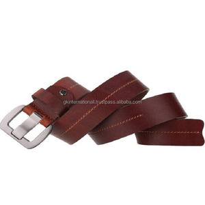 Ceinture décontractée à la mode en cuir véritable lisse de qualité supérieure pour hommes avec coutures contrastées et boucle chromée robuste de luxe - Product Image 5