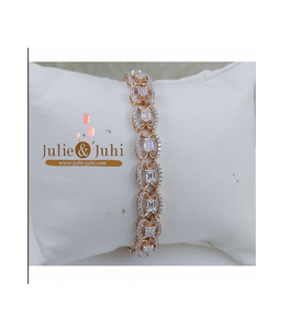 Women Diamond Bracelet With 18k <b>Gold</b> Classic Inspired Fine Jewelry Offering Radiant Charm Polished Finish And Stylish Presence - Product Image 2