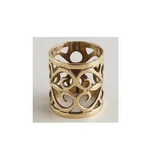 Laiton plaqué or creux rond coupe conception en relief conception pas cher rond de serviette vaisselle accessoires décoratifs rond de serviette - Product Image 1