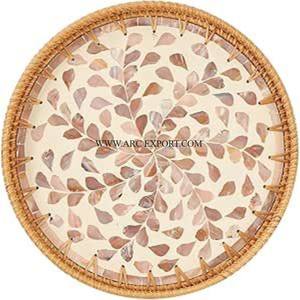 Venta al por mayor Bandeja para servir cena con asas de diseño Bandeja para servir comida rectangular de madera de bambú para restaurantes caseros Café - Product Image 4