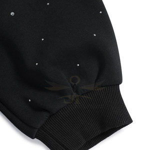 Venta caliente Nueva llegada Sudaderas con capucha de diamantes de imitación para hombres Estilo único Sudaderas con capucha de diamantes de imitación transpirables en el mejor material - Product Image 5
