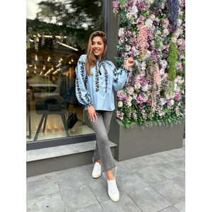 Blusa de algodón informal de nueva moda para mujer con mangas largas con logotipo bordado y patrón tejido Tops de verano de tacto agradable - Product Image 2