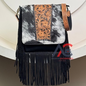 Bolso bandolera con flecos de piel de vaca hecho a mano para mujer con solapa de cuero mecanizada a mano correa ajustable bolsos de hombro interiores espaciosos - Product Image 1