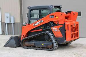 Mejor cargadora de orugas Kubota SVL75 SVL90-2 de alta calidad, máquina de dirección deslizante con motor Kubota de alto momento de carga e hidráulica Huade, 5 años de garantía. - Product Image 4