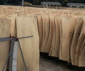 Los materiales de producción de muebles de gran calidad provienen de Vietnam - Product Image 1