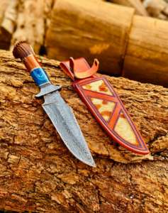 Couteau à lame fixe fait à la main avec étui pour la survie en plein air, le camping, la pêche, la chasse, lame en acier Damas, manche en bois - Product Image 2