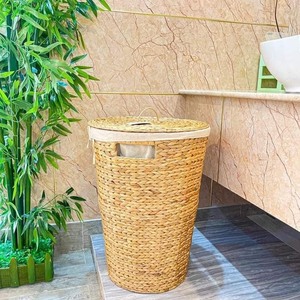 Hot Selling Household <b>Storage</b> <b>Baskets</b> Handmade Natural Water Hyacinth Circle Shape Lid Wholesale <b>Toys</b> Clothes <b>Storage</b> - Product Image 2