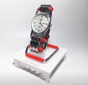 Nouveau support d'affichage de montre en acier inoxydable argenté à la mode et élégant: une solution chic pour présenter vos montres préférées - Product Image 6