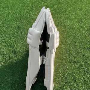 Protector de Pierna para Bateo de Cricket, Altamente Cómodo, el Más Vendido, Material PU - Product Image 1