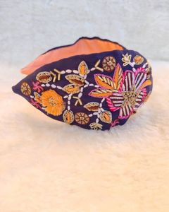 ผ้าคาดผมปักด้วยมือทำจากลูกปัดนุ่มสวมใส่ง่าย - Product Image 4