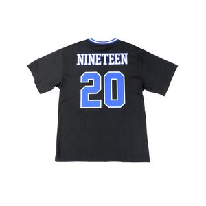 Camiseta de fútbol de chenilla de gran tamaño Zeta Phi Beta, camiseta negra 100% de poliéster con logotipos bordados, cuello en V, Mangas de doble rayas - Product Image 4