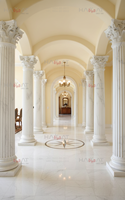 Colonne de style romain européen en marbre - Design creux pour villa extérieure avec construction solide