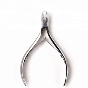 Pince à cuticules en acier inoxydable de qualité chirurgicale pour les soins de pédicure - Product Image 4