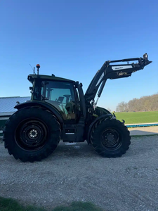 Comprar Tractor VALTRA G135 V Smart Touch con Ruedas Motrices Diésel, Potencia Nominal de 65HP, 70HP, 90HP, 100HP, Nuevo/Usado. - Product Image 2
