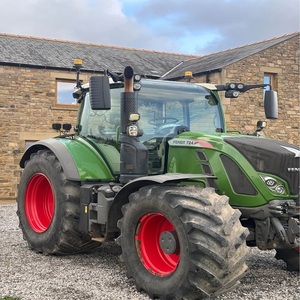 Compre el Tractor Fendt 724 Vario Ahora, Entrega Rápida Disponible, Tractor de Primera Calidad para Máxima Eficiencia en Operaciones Agrícolas - Product Image 6