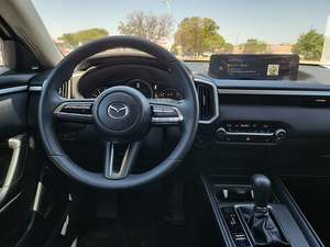 Mazda CX-50 2.5 S Premium AWD Plus 2025 d'occasion en excellent état, sans accident, conduite à gauche/droite - Product Image 3