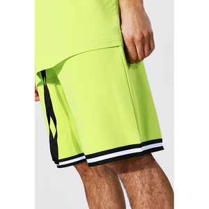 Conjunto de chándal para hombre con logotipo personalizado, conjunto informal de 2 piezas para hombre, Conjunto de camiseta y pantalones cortos, ropa deportiva, conjunto de chándal para hombre - Product Image 3