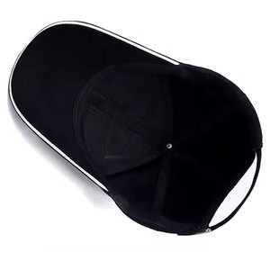 หมวกขี่ม้าสไตล์ไม่เหมือนใครหมวกขี่ม้าทำจากวัสดุทนทาน - Product Image 5