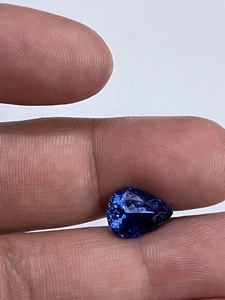 Loupe en forme de poire de couleur Fine et de qualité en Tanzanite naturelle, parfaitement fabriquée, pierre précieuse en vrac de 4.22 carat par Sadiya International - Product Image 6