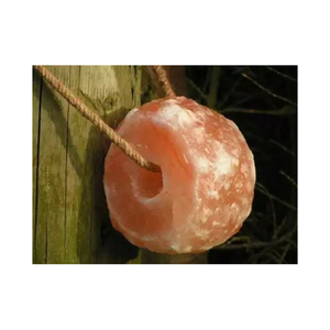 Đá Muối Himalaya/Khối Khoáng Chất Tự Nhiên Trên Dây Cho Ngựa Hươu Dê Nai Sừng Tấm Thỏ Chăn Nuôi Và Tất Cả Động Vật - Product Image 4