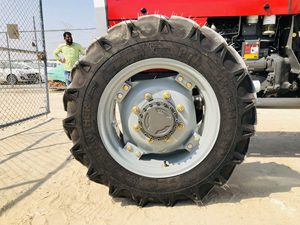 Tracteurs agricoles d'occasion Massey Ferguson 385 2x4, MF 290, MF 390, MF 290 4x4, moteur, transmission manuelle - Product Image 6