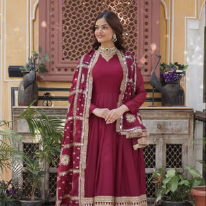 Vestido Largo de seda para mujer de diseñador Premium con bordado y lentejuelas Zari, ropa de boda y fiesta, traje Salwar para niñas - Product Image 1