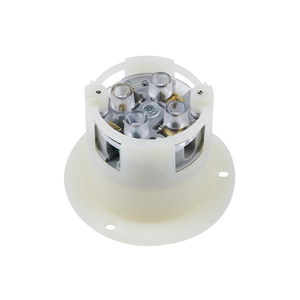 Produit taïwanais Entrée NEMA L15-20 20A 250V à bride verrouillable compacte idéale pour les machines électriques dans les usines de fabrication - Product Image 4