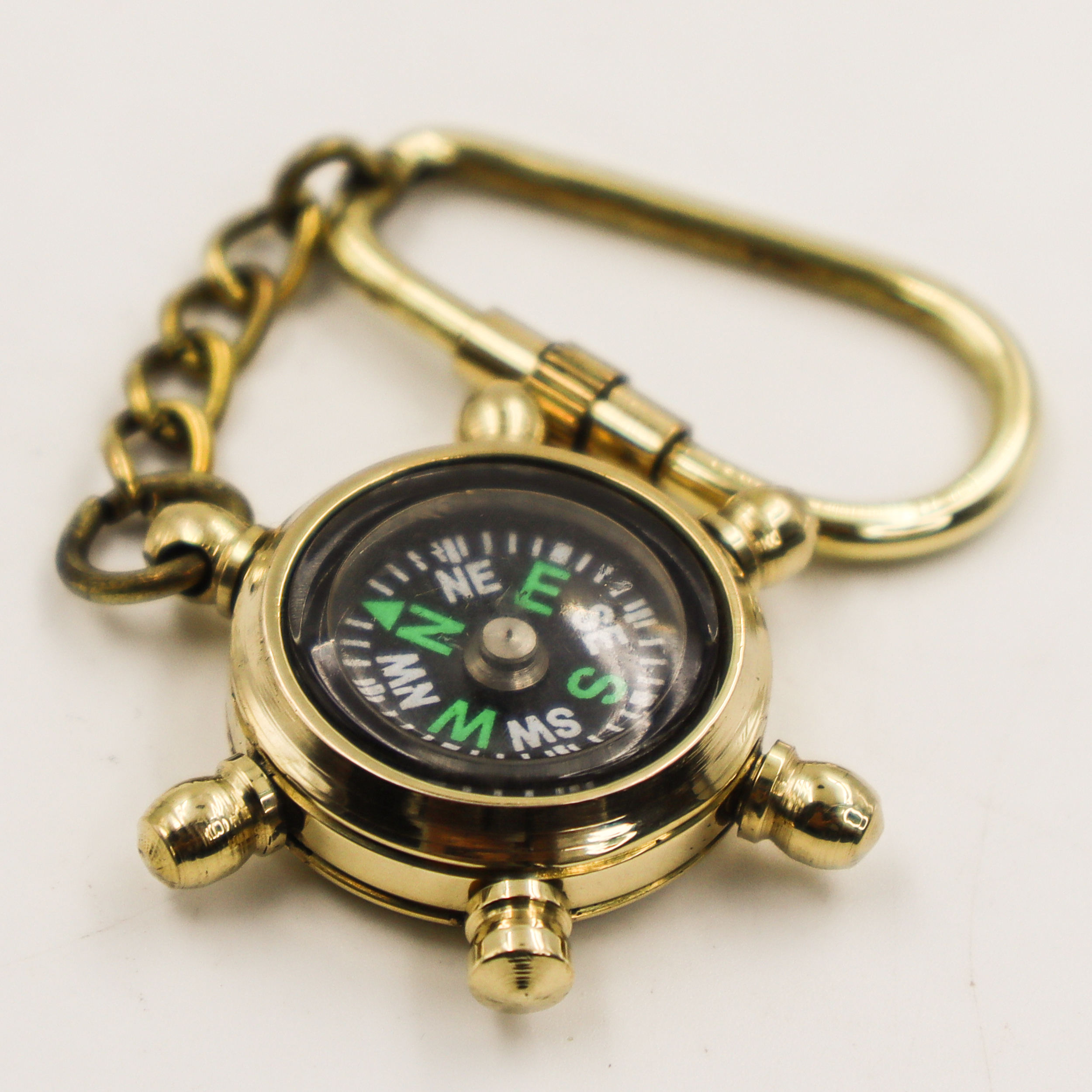 Identique à l'image