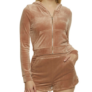 Ensemble de survêtement 2 pièces pour femmes, taille plus, hiver, haut court à manches courtes en velours sexy avec fermeture éclair, short moulant au-dessus du genou, 2026 - Product Image 1