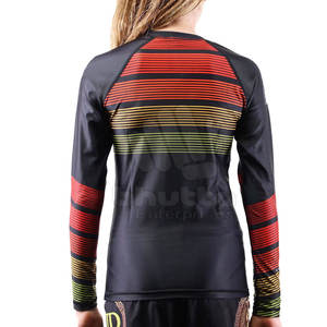 Vêtements de compression par sublimation MMA pour enfants, rashguard à manches longues avec matière en spandex/polyester, personnalisé pour les garçons et les filles - Product Image 2