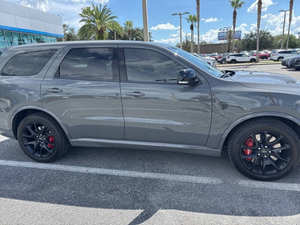 Dodge Durango SRT Hellcat 2024, construit pour satisfaire les passionnés - Product Image 5