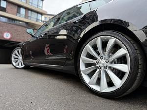 เทสลา โมเดล เอส ใหม่เอี่ยมสำหรับขาย - Product Image 3