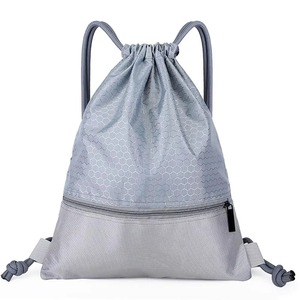 Sac à dos unisexe imperméable pour sports de plein air, pochette Oxford avec cordon de serrage, rangement pour casque de course, doublure pliable en polyester, sac à dos fitness - Product Image 4