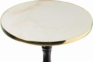 Table d'appoint ronde design, plateau en métal ton laiton, piédestal en bois sculptural, mobilier d'appoint moderne de luxe - Product Image 5