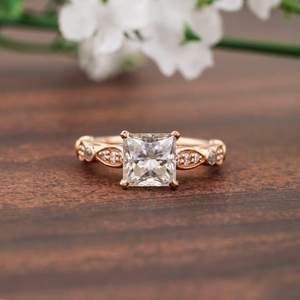 แหวนเพชรโมอิส1.50 CT สำหรับผู้หญิงแหวนหมั้นสไตล์วินเทจประดับเพชรสำหรับเป็นของขวัญแต่งงาน - Product Image 2
