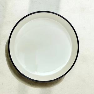 Ensemble de plats à caviar en métal émaillé de 9 pouces personnalisés pour les assiettes de vaisselle élégantes de fête et de mariage - Product Image 5