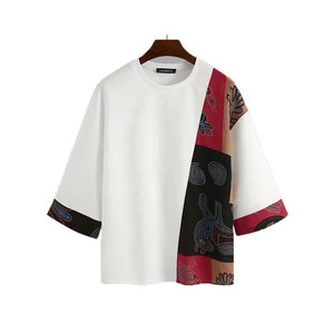 T-shirts Streetwear 100% coton personnalisés pour hommes T-shirts surdimensionnés à col haut et à épaules tombantes avec impression unie - Product Image 1