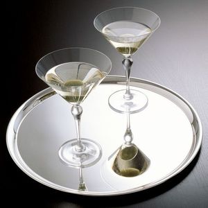 Bandeja de servicio de acero inoxidable con acabado de alto brillo perfecto para el servicio tradicional en ocasiones familiares festivas culturales - Product Image 1