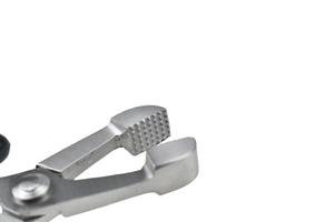 Pince d'extension de cheveux professionnelle pour enlever les micro anneaux et écraser Fusion Bond anti-rouille avec poignée antidérapante 6in - Product Image 4