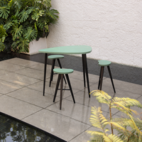 Ensemble de comptoir de bar extérieur en acier inoxydable durable, tabourets de bar pour hôtel, resort, piscine, mobilier de bar commercial personnalisé