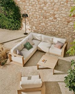 Conjunto de Muebles de Esquina para Exteriores de Teca Minimalista con Mesa de Centro para Villas de Lujo y Espacios de Resort - Product Image 1