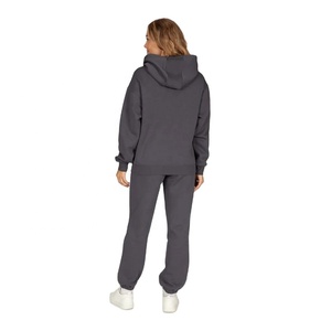 Nueva llegada Mujeres Chándal Elegante Negro Gris Algodón Poliéster Traje a granel Venta al por mayor Etiqueta privada Gimnasio Fitness y Streetwear - Product Image 4
