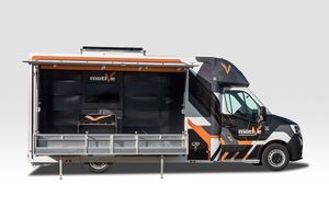 Camionnette mobile blanche pour la livraison d'aliments surgelés, idéale pour la restauration de rue et les cuisines mobiles - Product Image 5