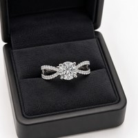 Bague de fiançailles pour femme en or blanc 14K 18K avec diamant de laboratoire taille infini à sangle fendue, certifiée IGI D VVS, 40 pierres latérales