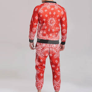 Ensemble de survêtement personnalisé pour homme, 100 % coton respirant, nouveau design, style streetwear, motif uni par sublimation, idéal pour l'hiver et les activités sportives en gros. - Product Image 3