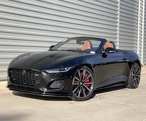 Oferta Especial: Jaguar F-Type P575R75 Convertible AWD 2024 USADO - Product Image 1