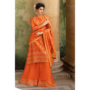 Conjunto de 3 Piezas para Mujer, Traje de Tela Bordado con Lentejuelas y Zari, con Dupatta Estampada en Oro y Laca DN-52041 - Product Image 2