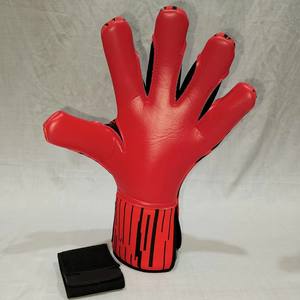 Gants de gardien de but de football unisexes respirants à doigts entiers avec sangle de poignet réglable imperméable en latex allemand avec logo personnalisable - Product Image 5