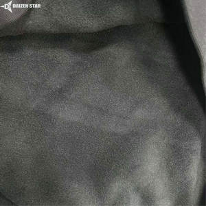 เสื้อฮู้ดผู้ชายสำหรับฤดูหนาว ผ้าฝ้ายฟลีซ 100% เป็นมิตรกับสิ่งแวดล้อม ระบายอากาศได้ดี กันลม สไตล์ลำลอง สีพื้น ย้อมสีเรียบ แบบกำหนดเอง 420 - Product Image 4